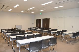 写真：中央生涯学習センター（総合文化センター内）　501講座室