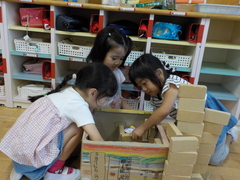4歳 おうち作り