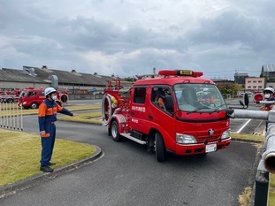 ポンプ車の運転訓練